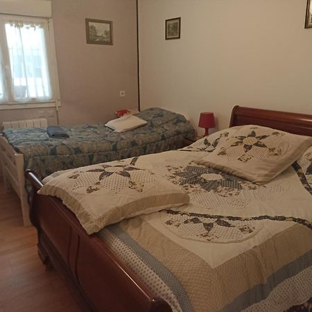 Les Chambres Du Rochereuil Bédée Εξωτερικό φωτογραφία